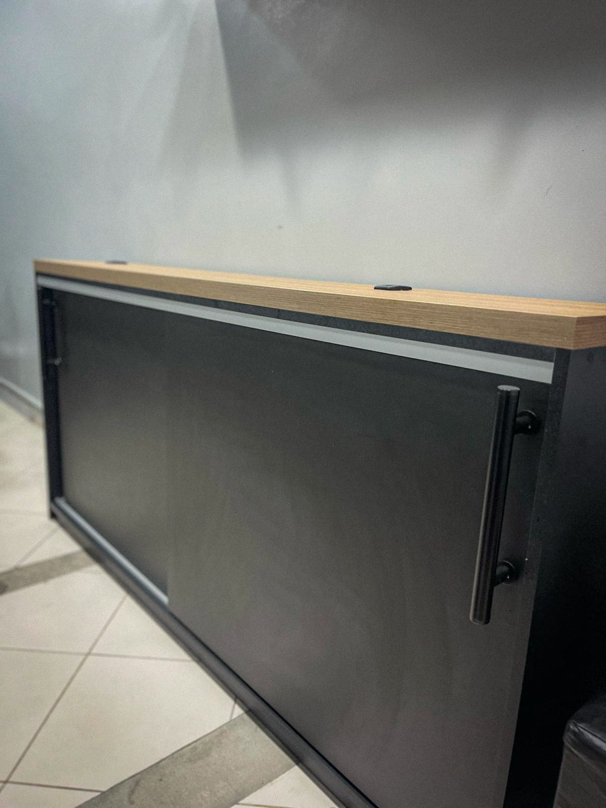 Painel escuro – imagem 1